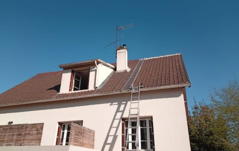 Couvreur L&rsquo;Étang-la-Ville 78620 – Remplacement faîtière L&rsquo;Étang-la-Ville 78620